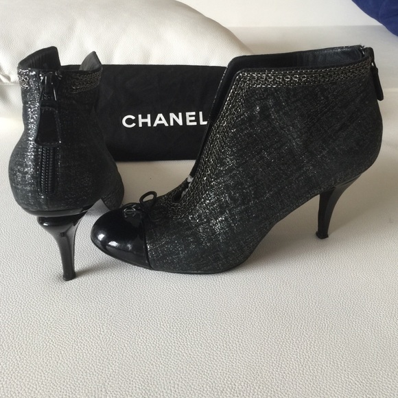 Chanel ankle black and gray boots - Picture 3 of 4