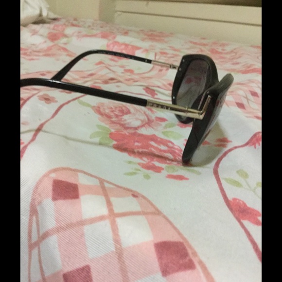 Prada sunglasses main image 4