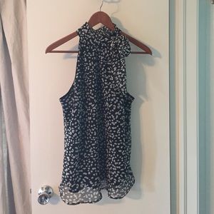 Cute tie at the neck shirt