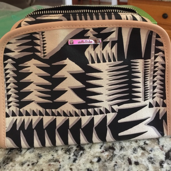 Stella and Dot tribal beauty bag