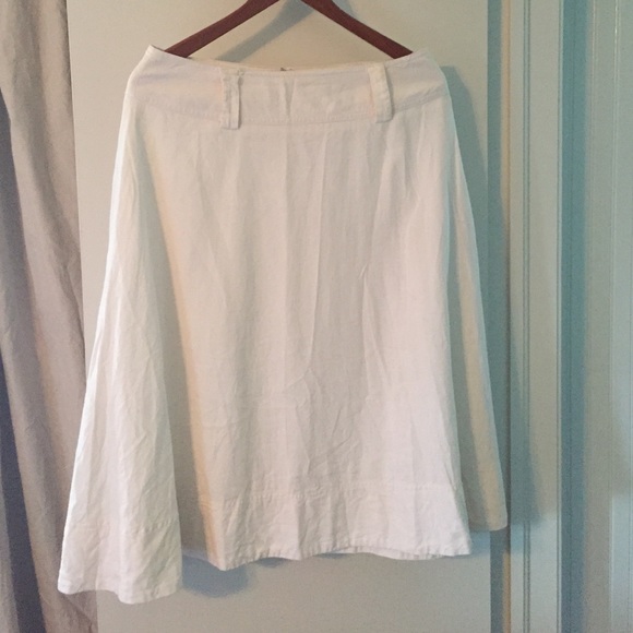 Full linen skirt, lined