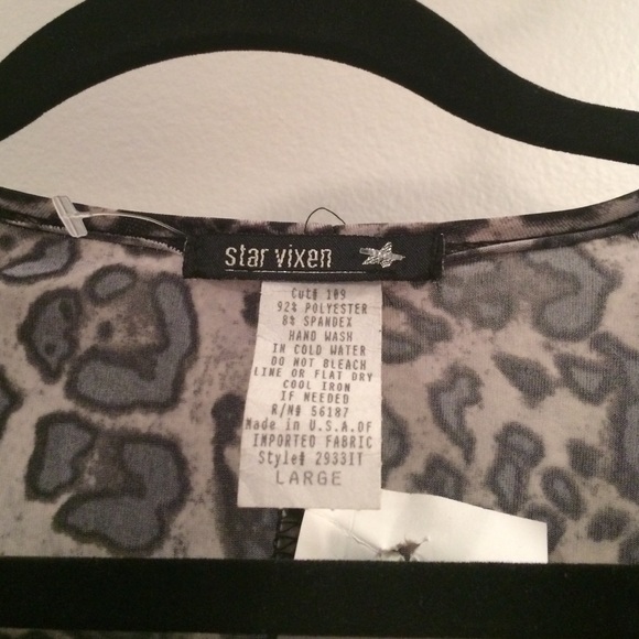 Black Cheetah print wrap dress - Picture 4 of 4