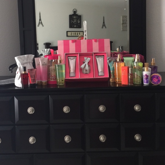 VICTORIA'S SECRET BEAUTY BUNDLE