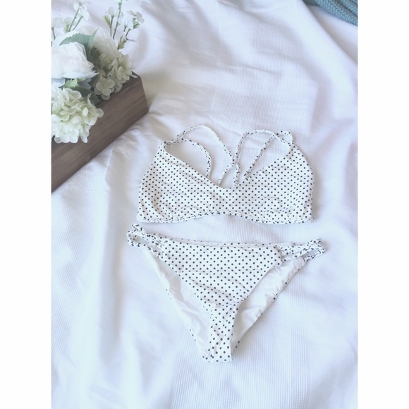 Frankie's polka dot bikini