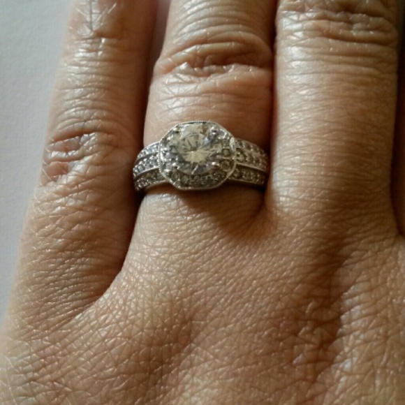 2.26 TCW CZ Octagon Shaped Engagement Ring Sz 7 - Picture 3 of 4