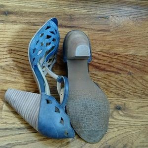 Women's Crown Vintage T-strap Heels