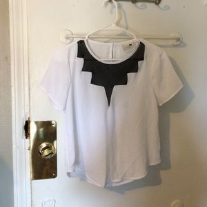 L.A. hearts chiffon/mesh top