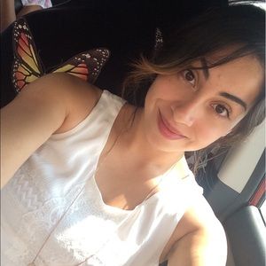 Meet your Posher, Leslie