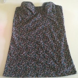 Adorably sexy Element Brand Floral Tube Top 🌸🔥