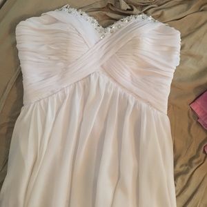 Short white homecoming dress. Been worn once
