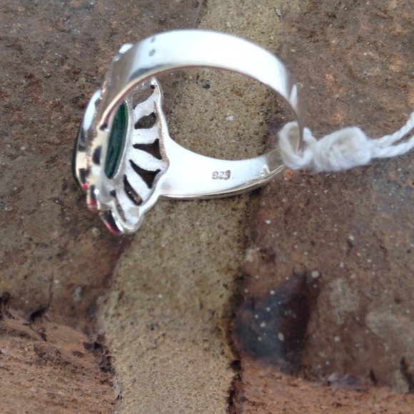 Green Chalcedony Marcasite Ring - Picture 3 of 4