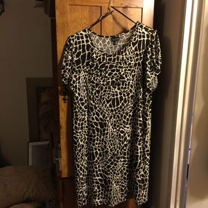 Beautiful print dress