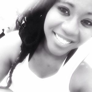 Meet your Posher, Annie