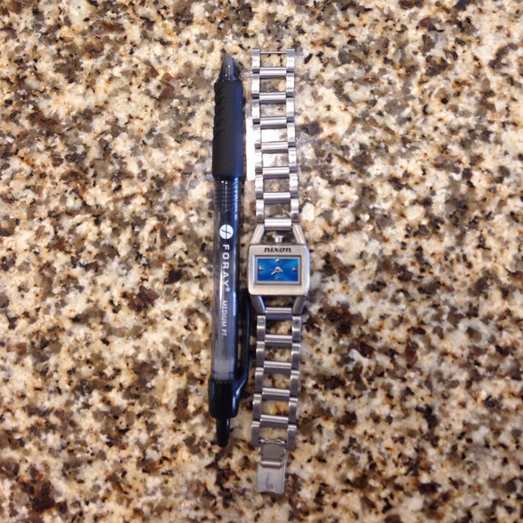 Turquoise teal blue Nixon watch stainless steel ss - Picture 4 of 4