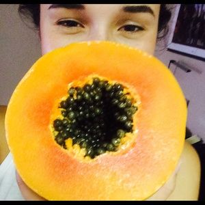 Meet your Posher, Hannah