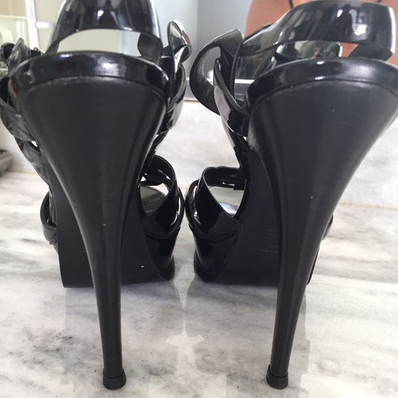 TRADED! W/ Rhea!! ..YSL 895$ Tribute Sandals 39 - Picture 4 of 4