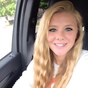 Meet your Posher, Jocelyn