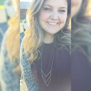 Meet your Posher, Mallory