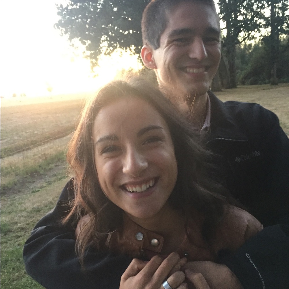 Meet your Posher, Araya