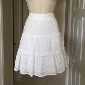 Ann Taylor LOFT White Eyelet A-Line Skirt. Sz 4P