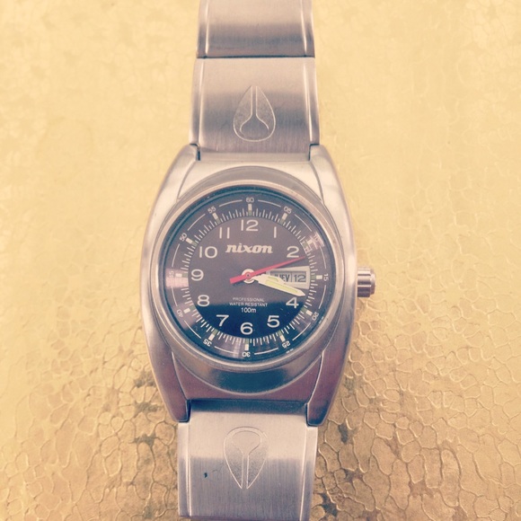 Nixon Accessories - Silver & Black Nixon watch Stainless Steel Don