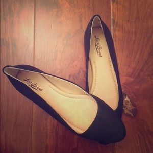 Black, leather grain flats