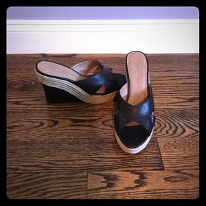 Jessica Simpson wedges