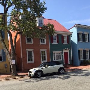 Meet your Posher, Cameron