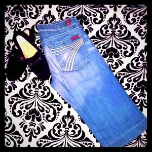 🔖Clearance🔖7 for All Mankind Capri/Cropped Jeans