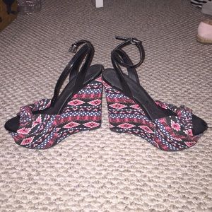BRAND NEW Forever 21 size 8