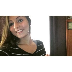 Meet your Posher, Jacquelyn