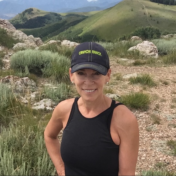 Meet your Posher, Bonnie