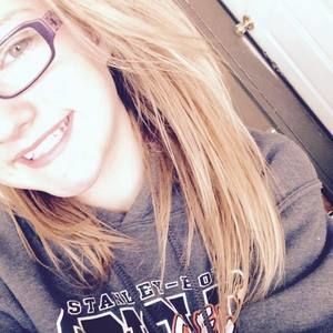 Meet your Posher, Kelli