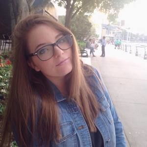 Meet your Posher, Carlyn