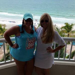 Meet your Posher, Jan