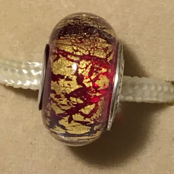 Authentic Chamilia Charm-NWOT