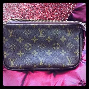 Look a like Louis Vuitton