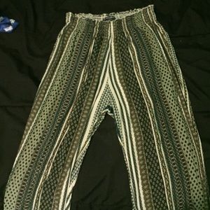 Brandy Melville print pants