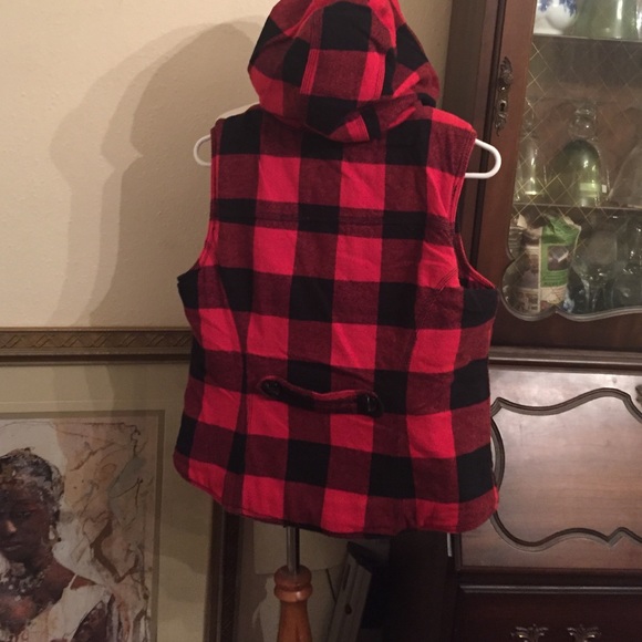 Young Ladies Short Sleeve Plaid Hoodie - Picture 3 of 4
