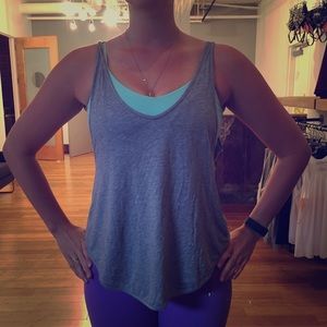 Lulu workout top