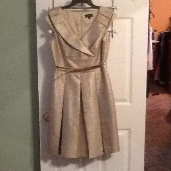 Dresses, Pants Suits, Shoes, Jeans ETC...........