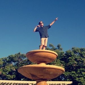 Meet your Posher, Corey