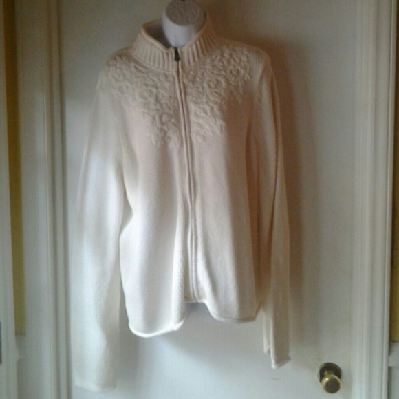 Zip Front Cardigan Cream colored XL Sweater