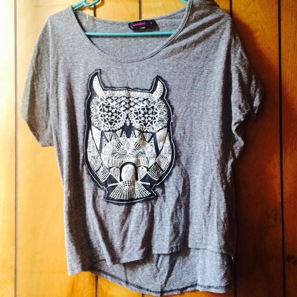 Gray owl loose tee