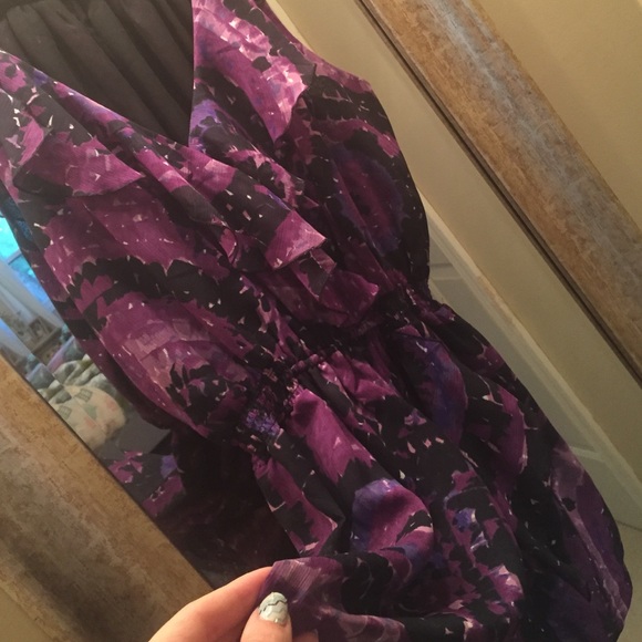 Purple and black blouse - Picture 4 of 4