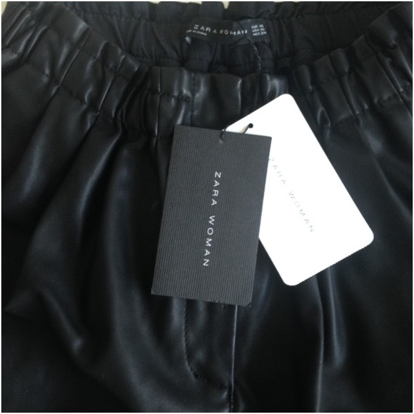 Zara Woman Pleather Flare Shorts - Picture 3 of 4