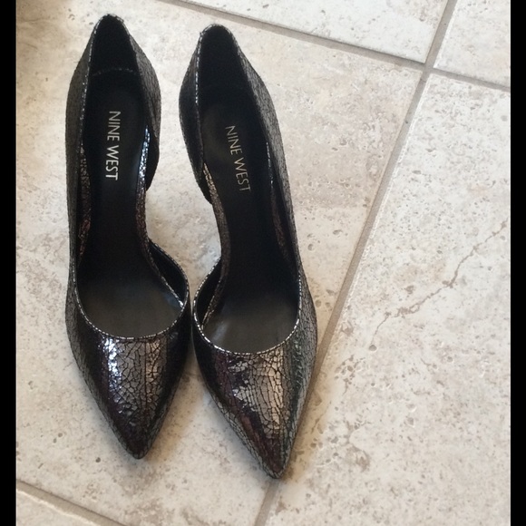 Nine West Shoes - Pewter D'orsay Pumps BRAND NEW