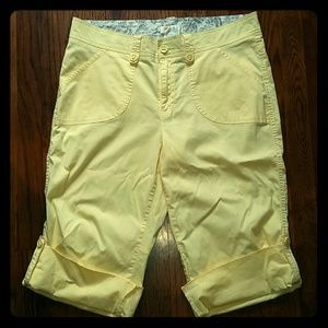 Yellow 'Lee One True Fit' Capri Pants Size 16