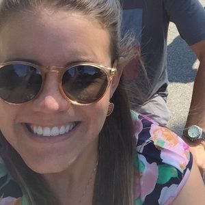 Meet your Posher, Lindsay