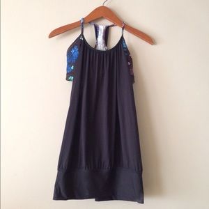 Like new Lululemon No Limits Tank SZ6